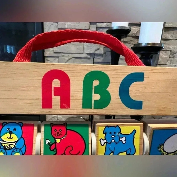 EDDU TOY | Wooden ABC & shapes hanging board - Picture 7 of 8